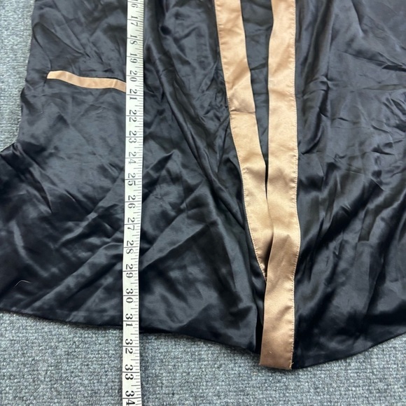 NAKED PRINCESS Women’s Black/Gold 100% Satin Sleeveless Robe size: Medium/Large - Picture 10 of 10